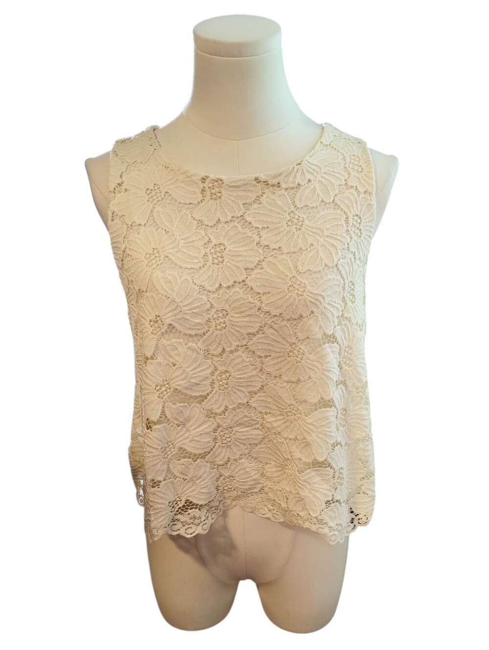 14th & Union Creamy White Floral Full Lace Doily Blouse Size Medium Petite